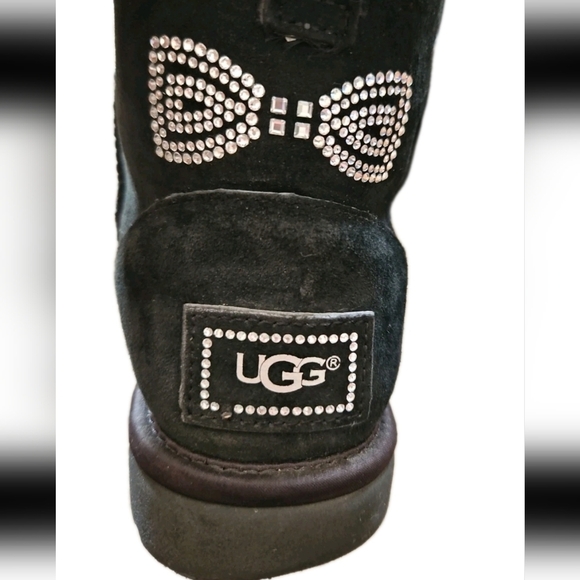 Ugg Womens Black Classic Short Swarovski Crystal Bow Boot 8 - Picture 10 of 11